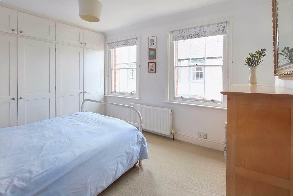 bed 2 (Portal Size).JPG