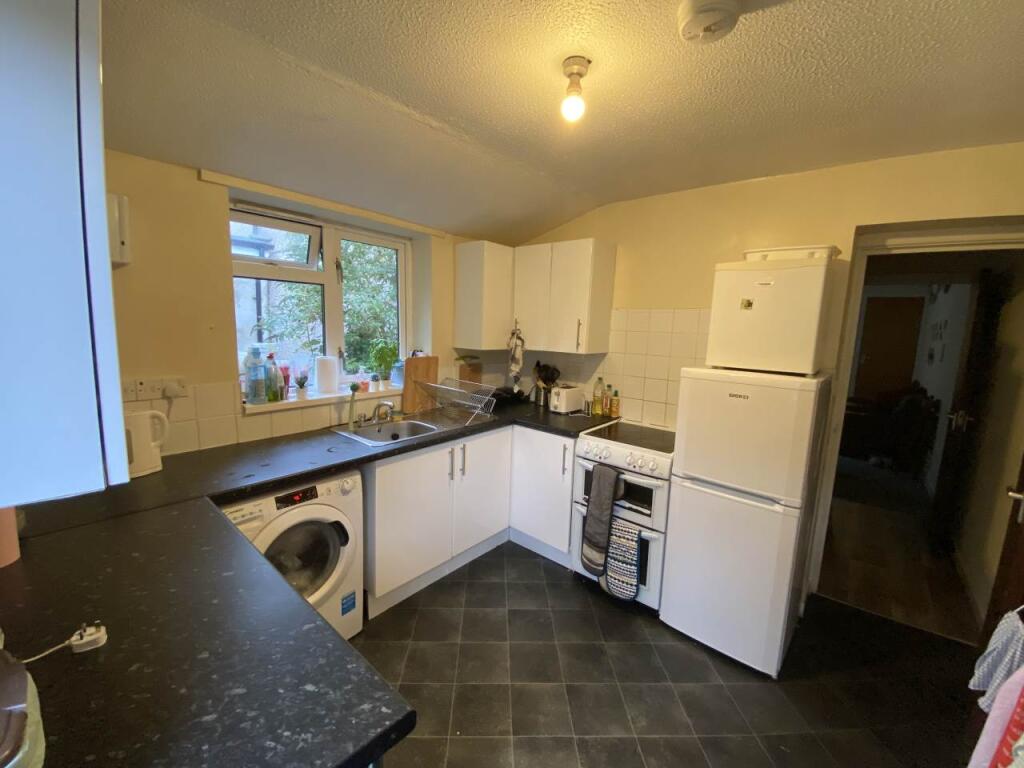 Kitchen Reverse