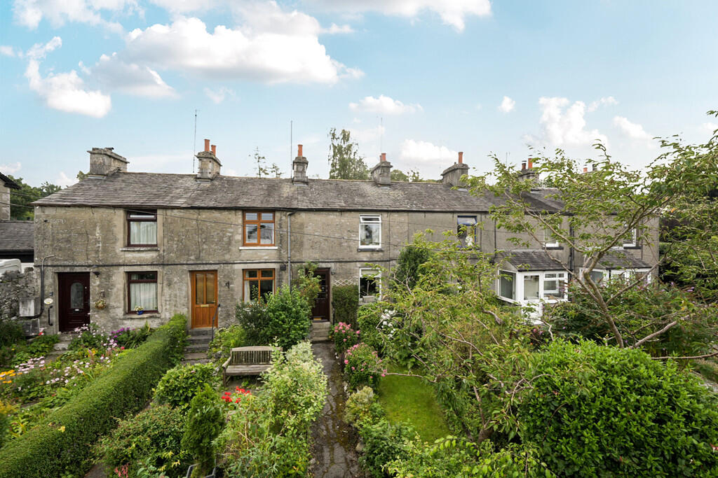 4 Primrose bank