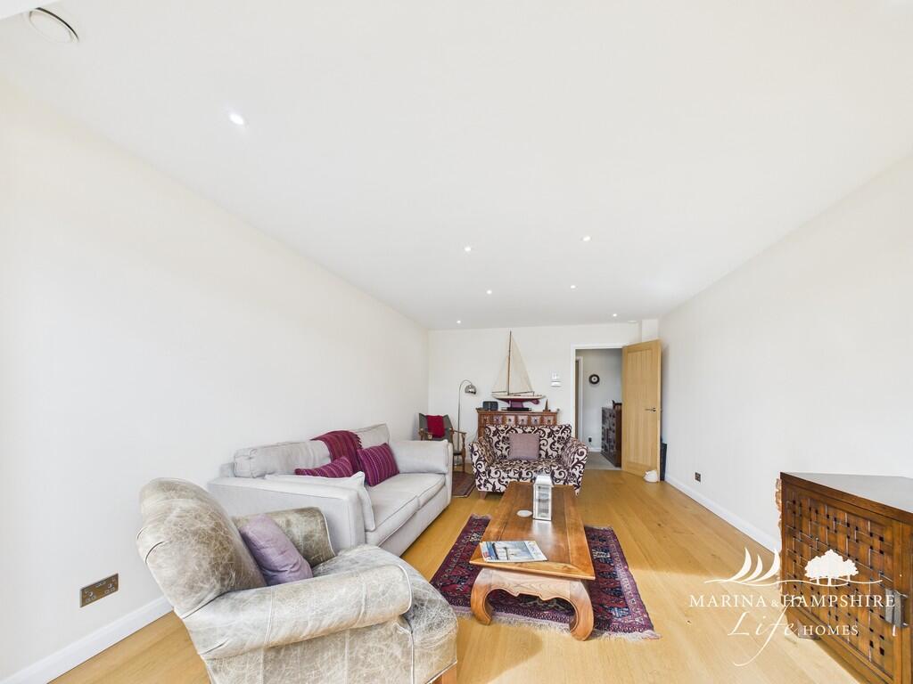 CAM03915G0-PR0013...