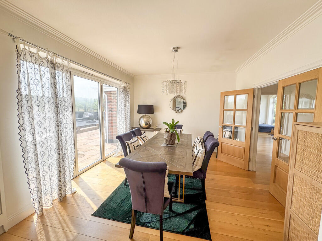 dining room2