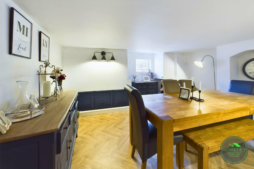 13 Dining Room 1