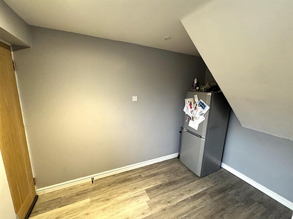 thumbnail_image3 (1).jpg