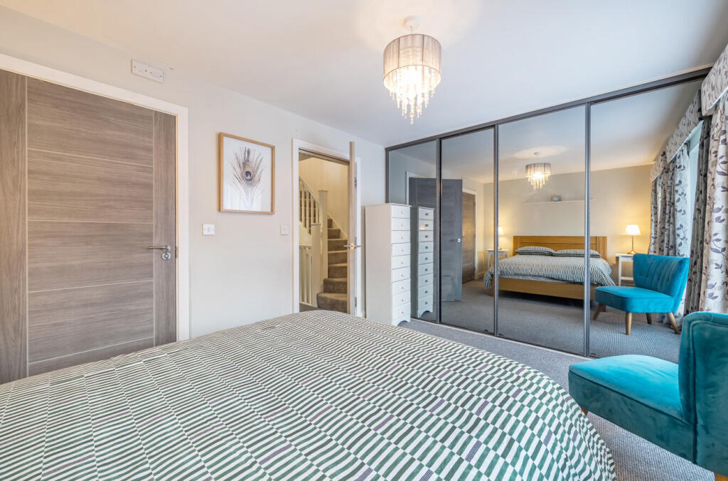 1373053-16-6908c7...