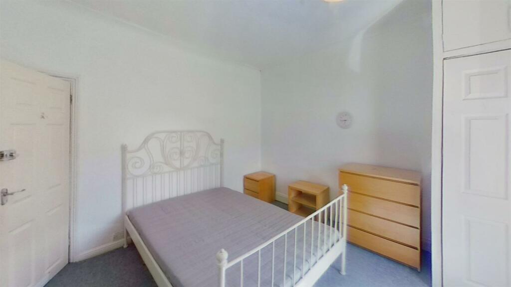 95-Guildford-Road-Bedroom.jpg