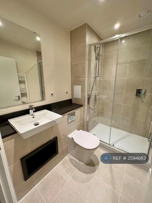 Main Bathroom