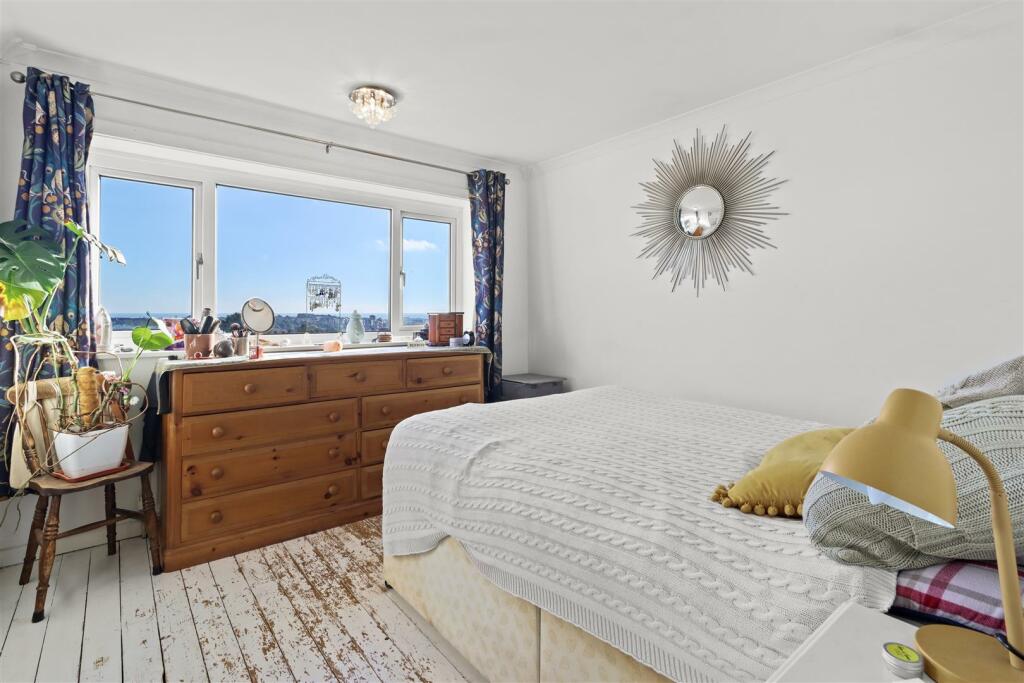 bedroom one.jpg