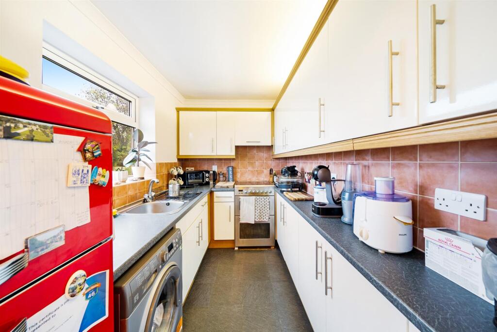 Kitchen.jpg
