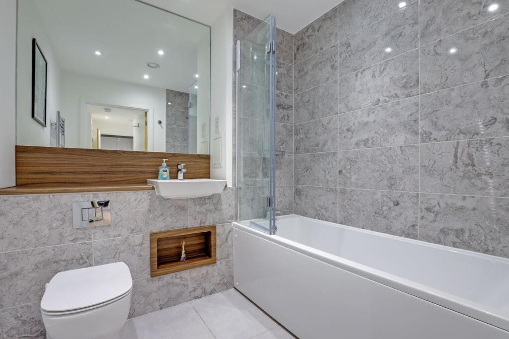 11-50feJHPropWorld - 15 Grosnevor Court - 31-mediu
