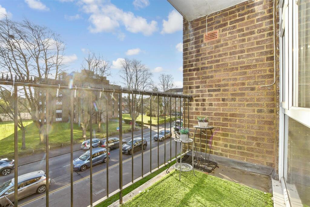 Balcony / Terrace