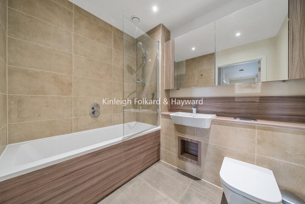 ecde33ac-068d-49d2-8