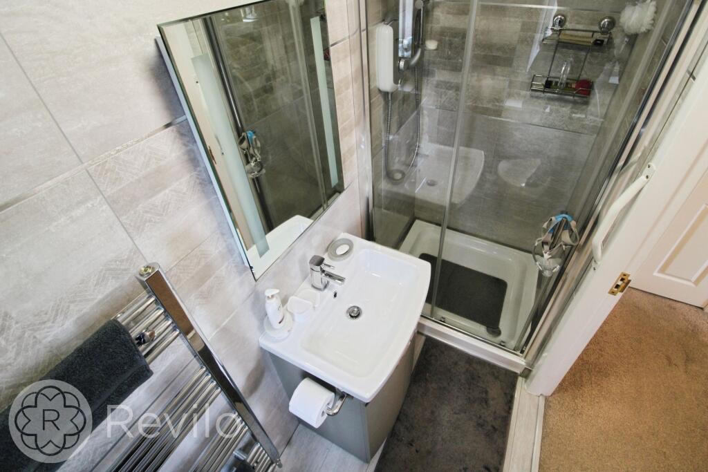 Bedroom One En-suite