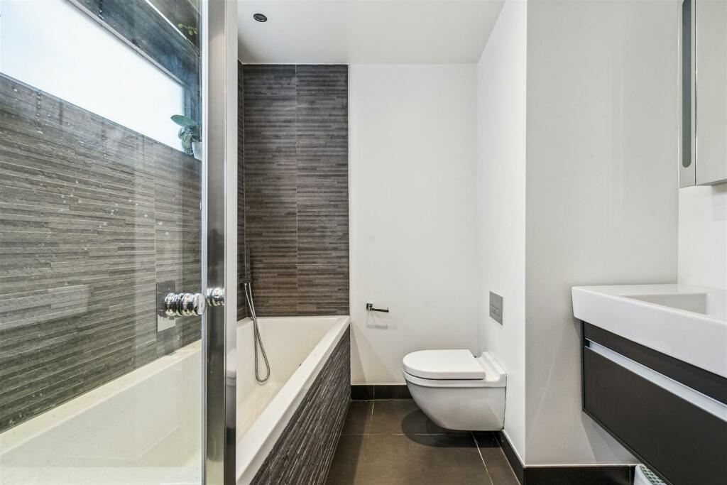 Duke Road, W4 - FOR SALE