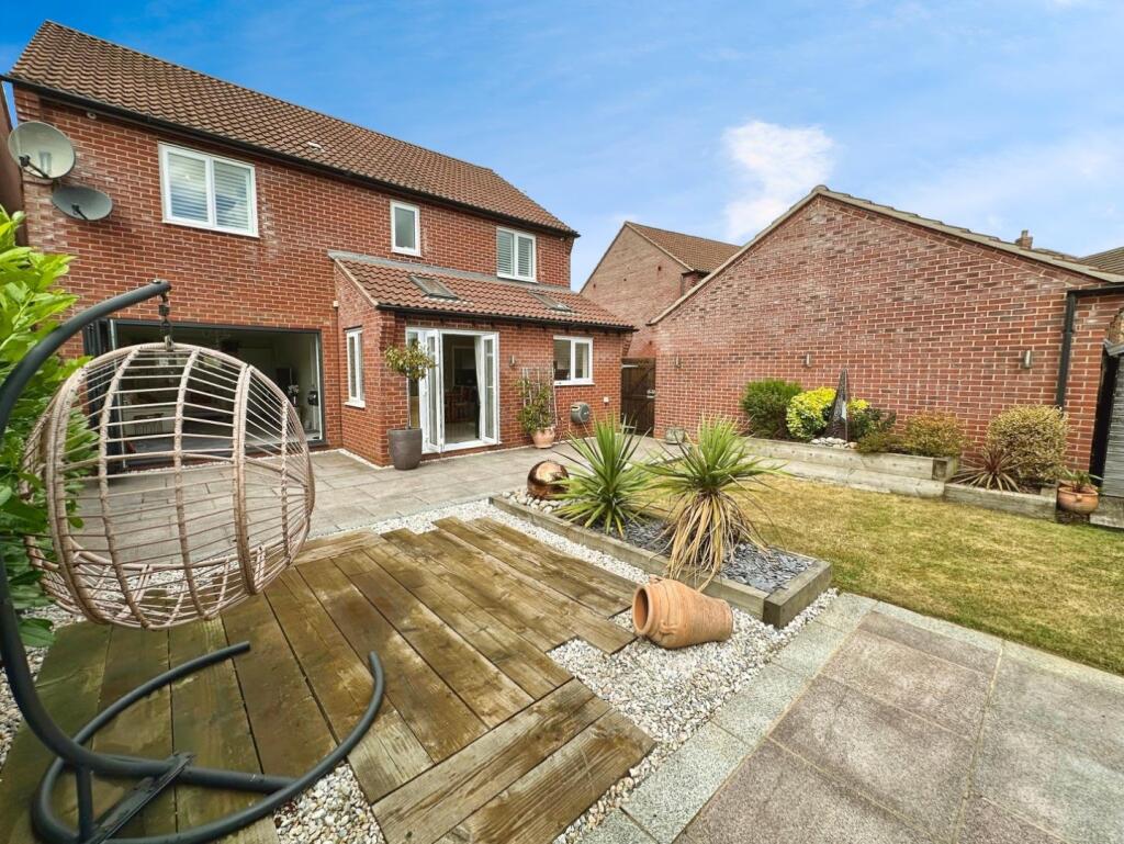 Rear garden