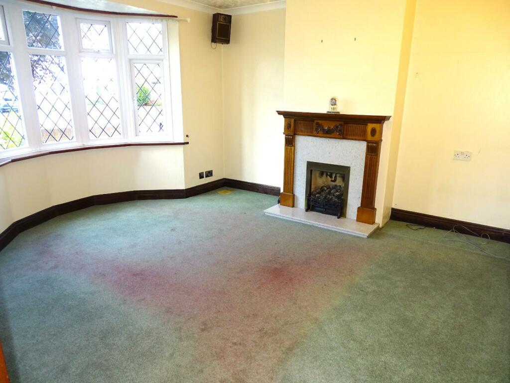 SITTING ROOM