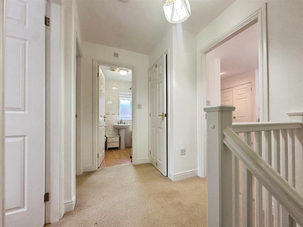 bfc1e936--415B-9B2B-A081250B7F1B-29618-0000290CA8D