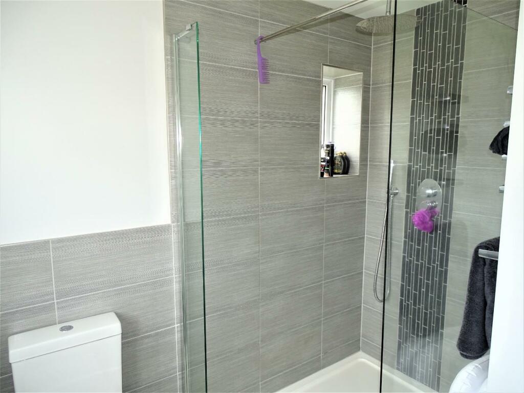 REFITTED MODERN SHOWER ROOM