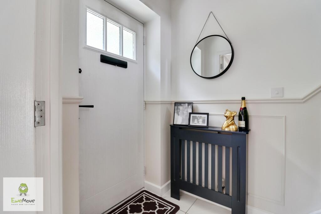 Hallway - EweMove Cannock