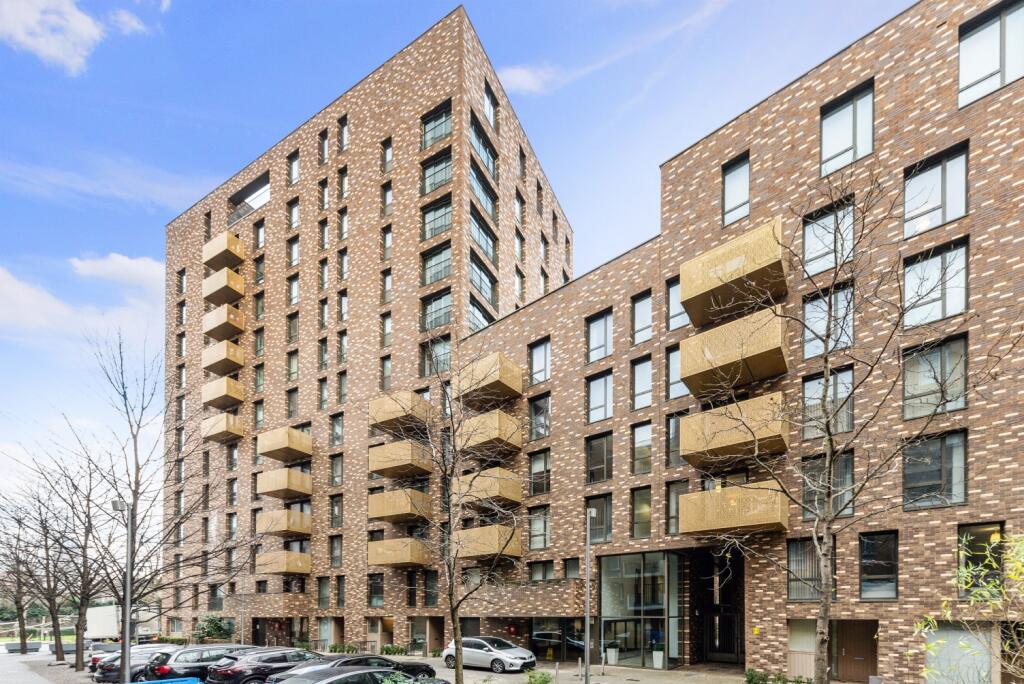 Nelson Walk, St Andr