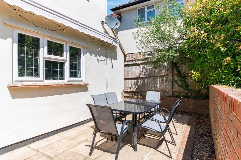 OLD OAK AVENUE,6- (17).jpg