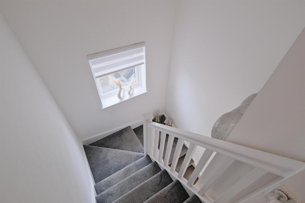 027-31 Ardencraig Terrace, Glasgow, G45 9BJ.jpg