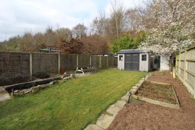 R Rear Garden (3).jpg