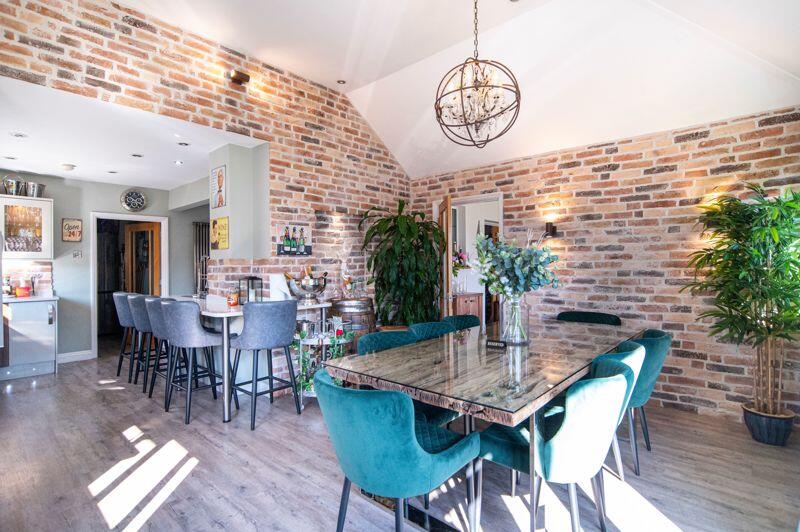 Kitchen/Breakfast Room/Diner