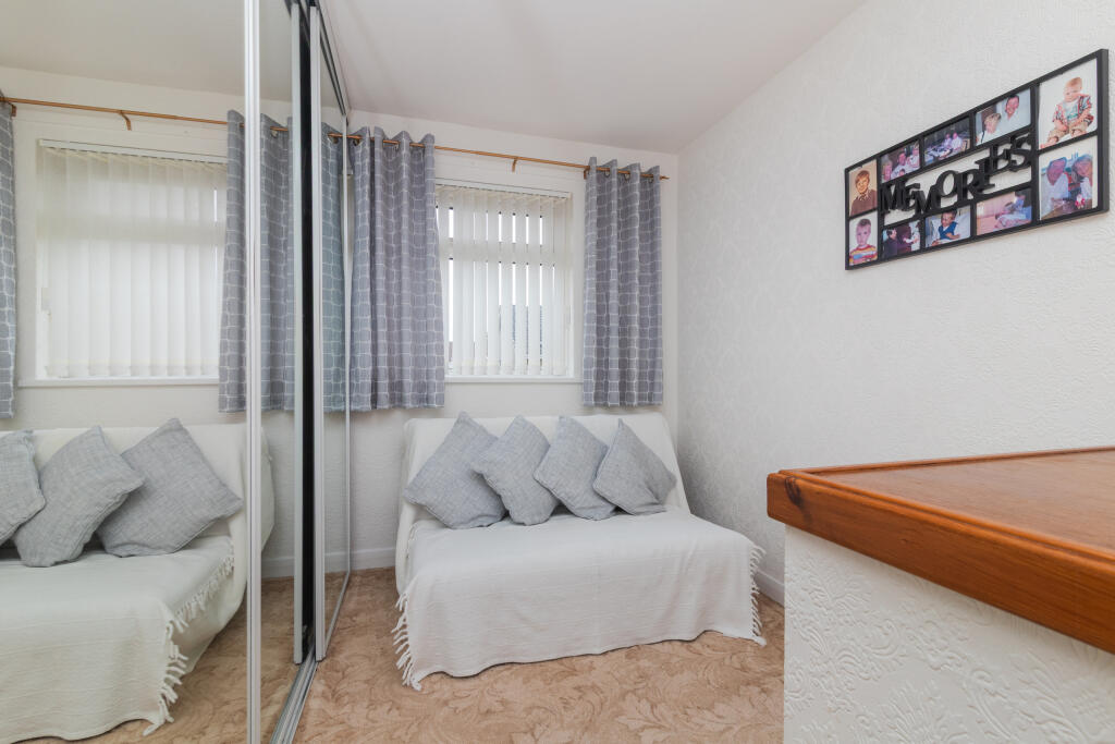 62 Ralston Path Crookston Glasgow G52 3LP-9