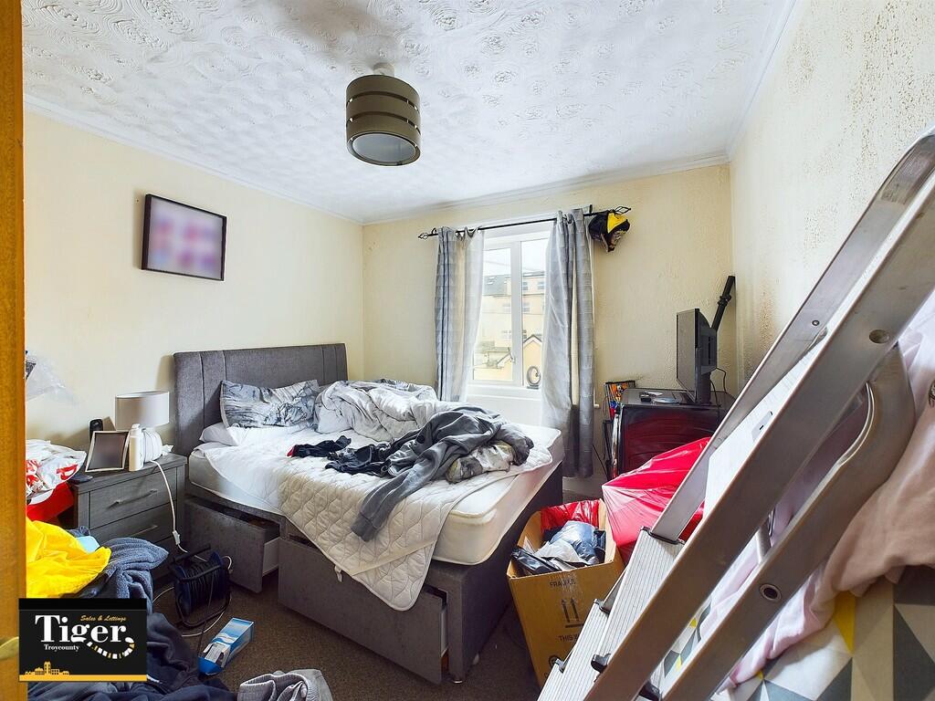 CAM03440G0-PR0196...