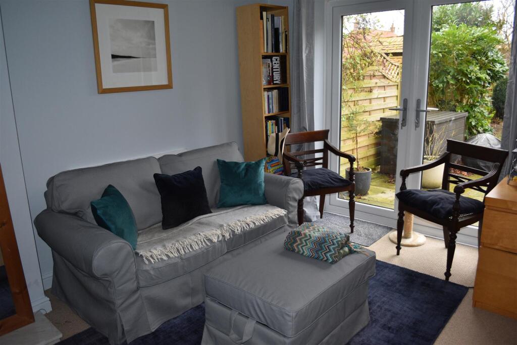 Lounge Cinema (5).JPG