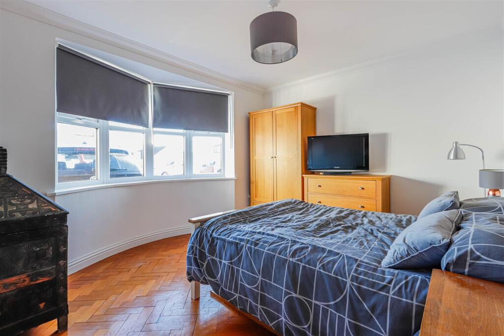 Pencoedtre Road -12.jpg