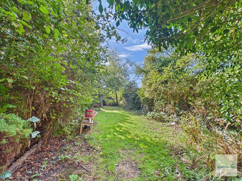 CAM03394G0-PR0373...