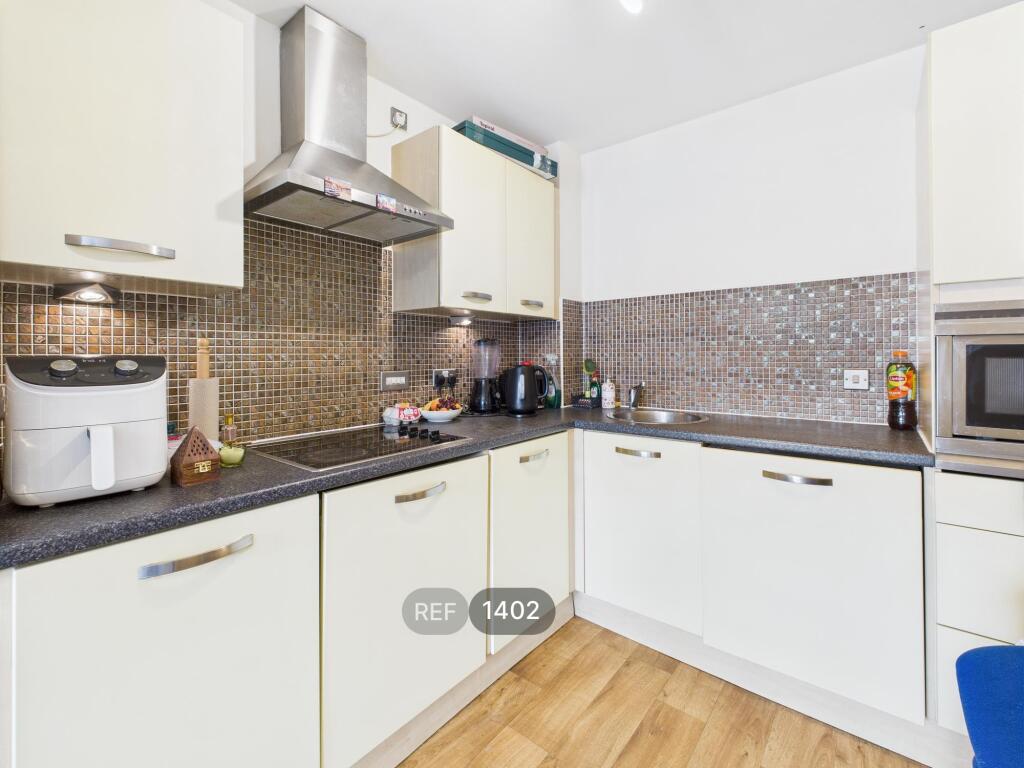 Kitchen / Living area