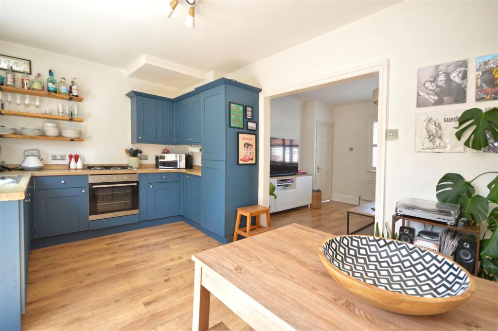 Kitchen / Diner