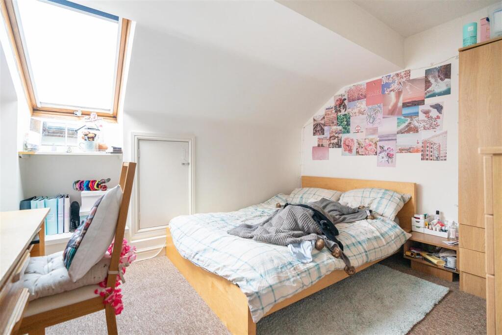 room 5