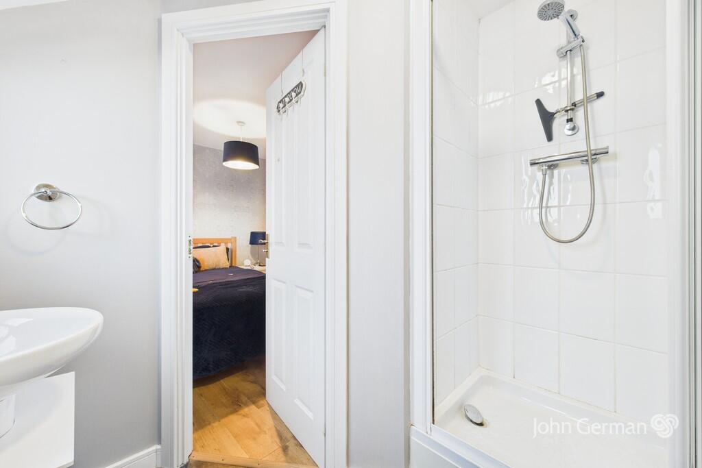 Old Lodge Close, Uttoxeter