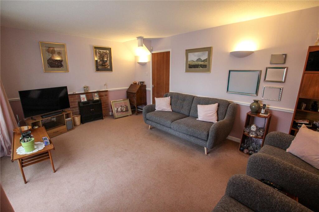 Lounge.