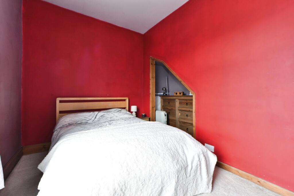 Bed 3