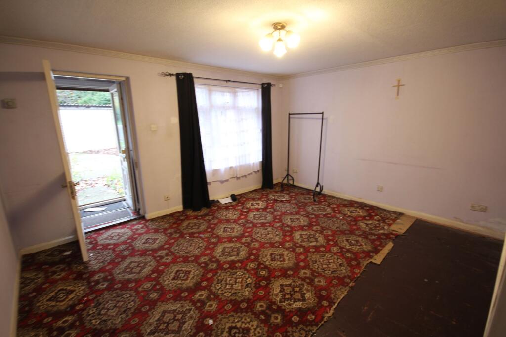Living room 2