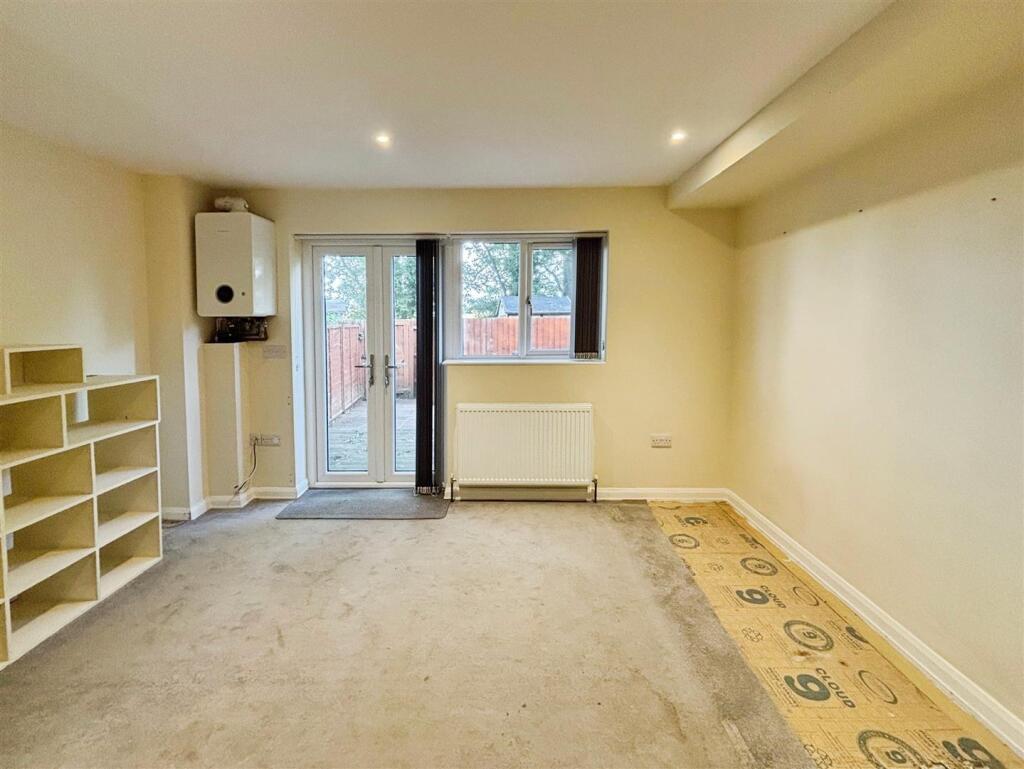 8abfe8d1-Photo 209-18-25 2C 2016 2033 2014.jpg