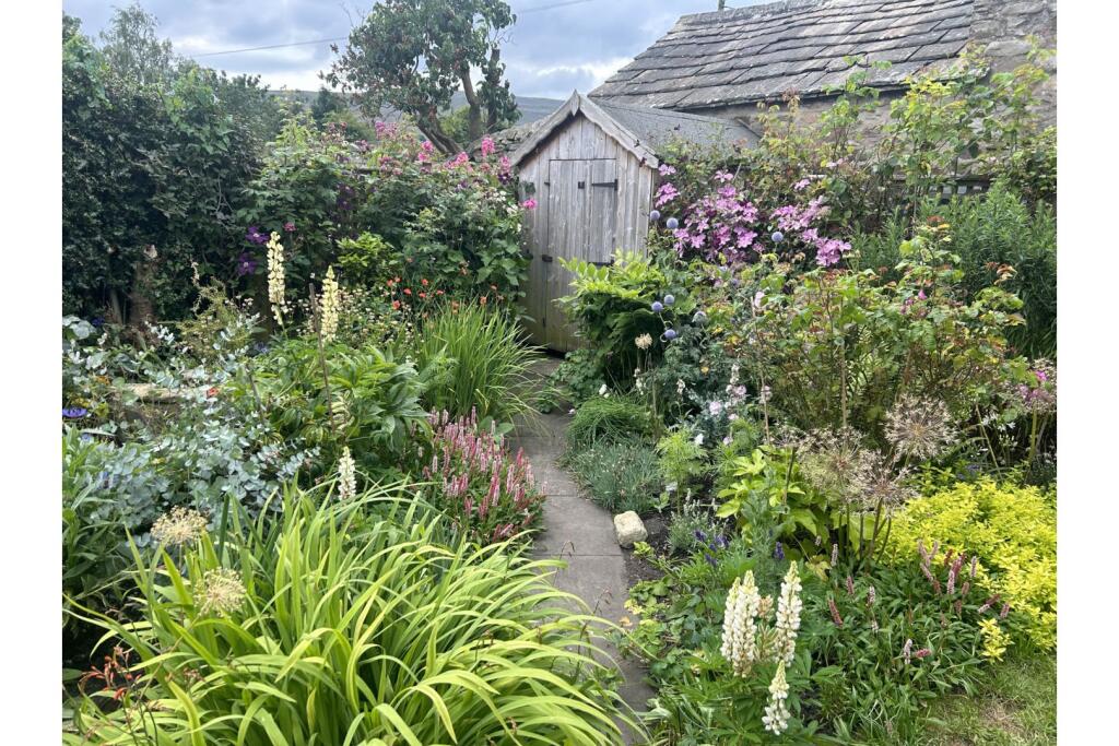 Cottage Garden