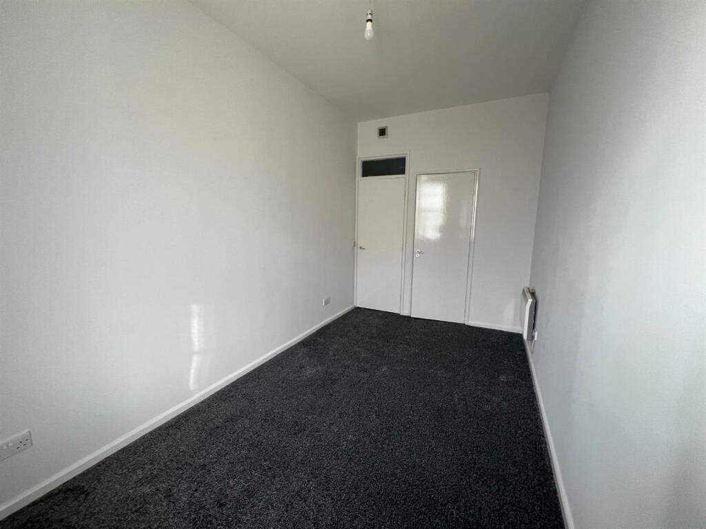 Bedroom 1  .jpg