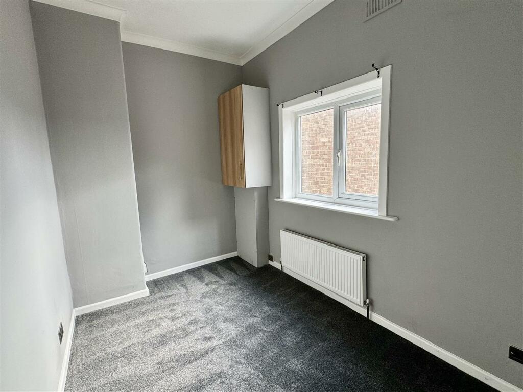 Second bedroom