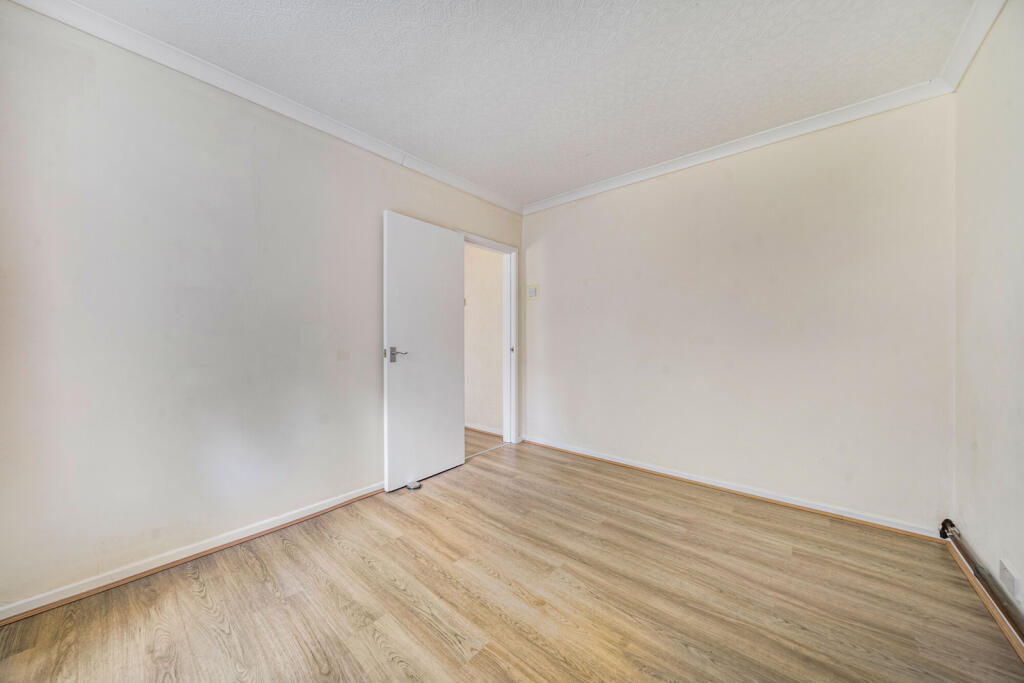 1329202-10-687e50...