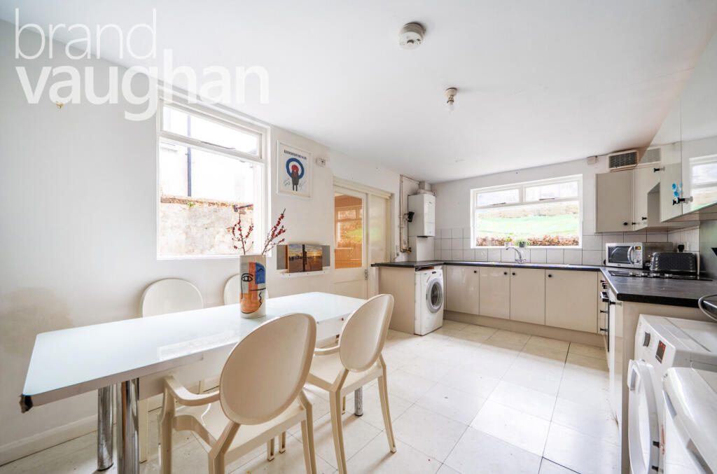 4252c7e4-688d-48b...