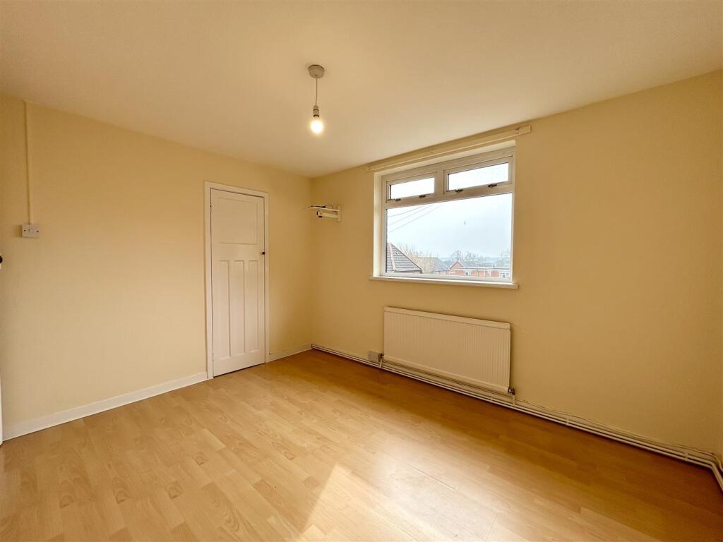 Bedroom 1.jpeg