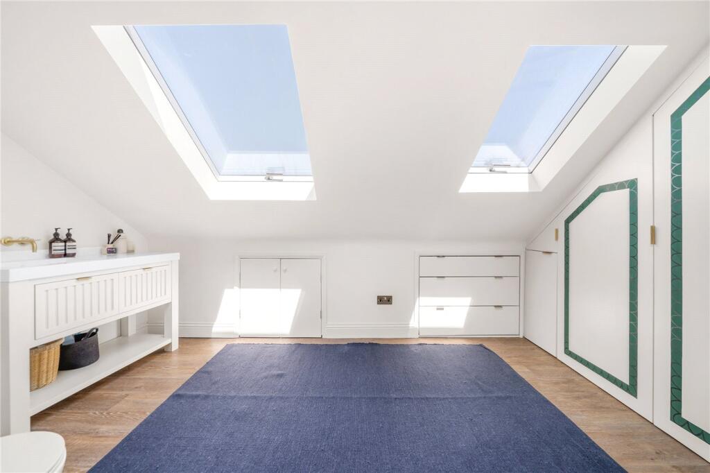 En-Suite 1