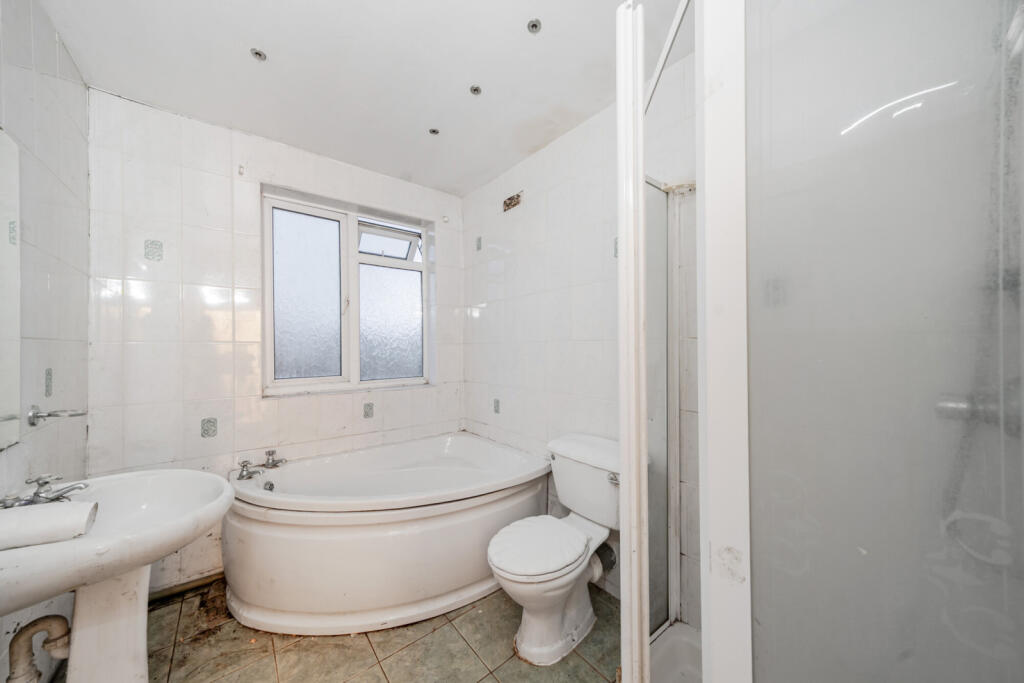 1376686-12-690cd9...