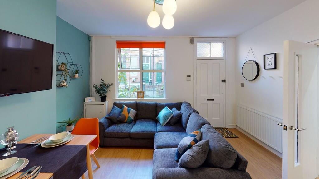 Peoples-Hall-Cott...