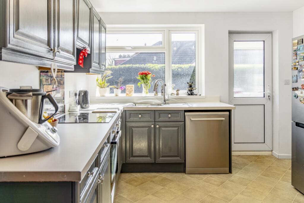14 Blacksmith Lane (Thorpe On The Hill)-17